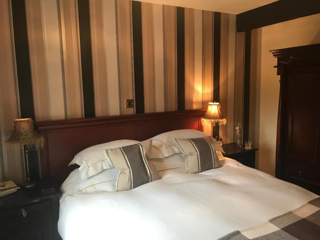 The Kings Arms Bed & Breakfast Melton Mowbray Dış mekan fotoğraf